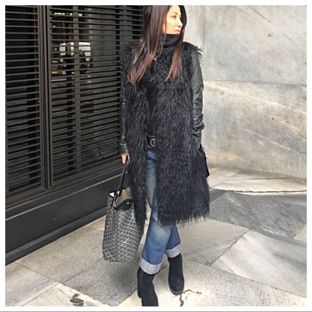 ✨LAST ONE✨ITALY Gorgeous Faux Fur Shaggy Long Vest - Picture 3 of 6